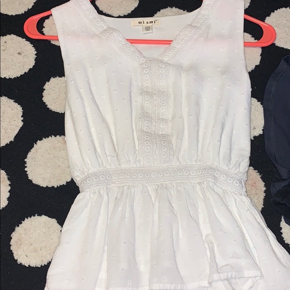 White fancy shirt - Picture 1 of 1